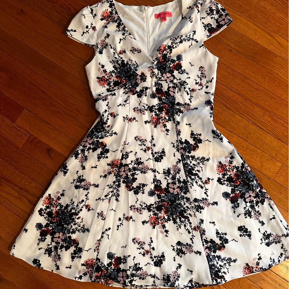 Betsey johnson floral skater dress